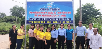 3001.2020.8.10%20cong%20trinh%20chao%20mung%20DH%20Dang%20bo%20tinh.png