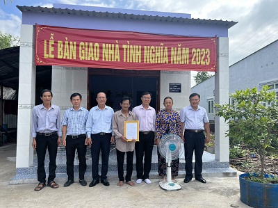 Trao nha PK.jpg