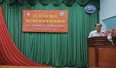 Khai mac.jpg