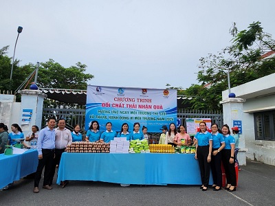 chương trình đổi chất thải nhận quà.jpg