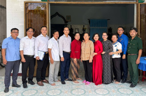 Bàn giao 03 căn nhà tình nghĩa cho gia đình chính sách có hoàn cảnh khó khăn