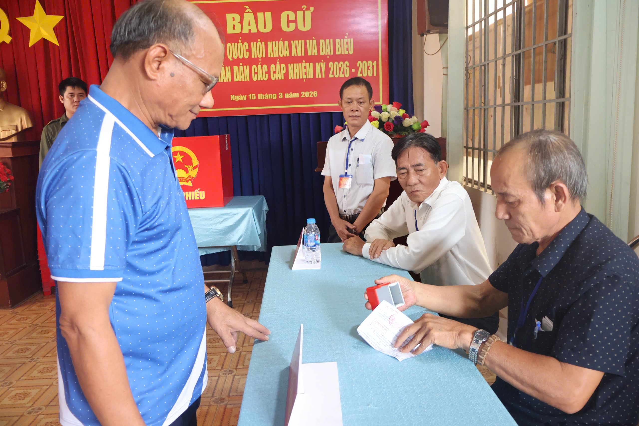 z7621752277121 e74eb1d4ecc29a653d13ff9ee57a650b