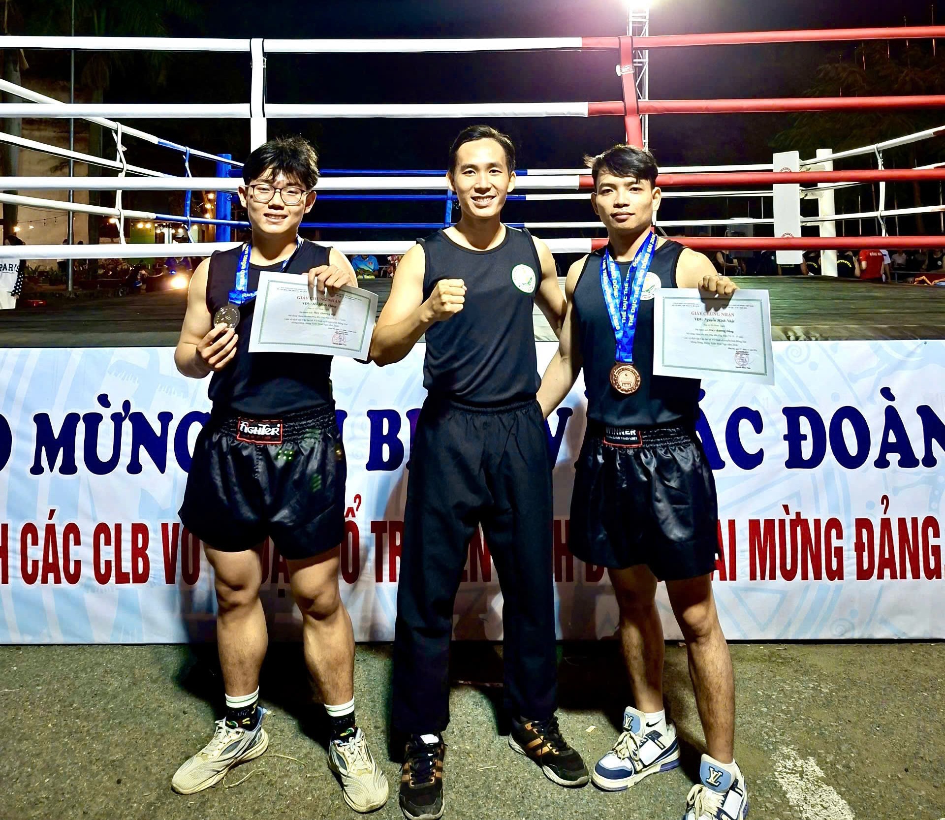 z7663398042677 385d162908dde2e32a05fd3466996ee0