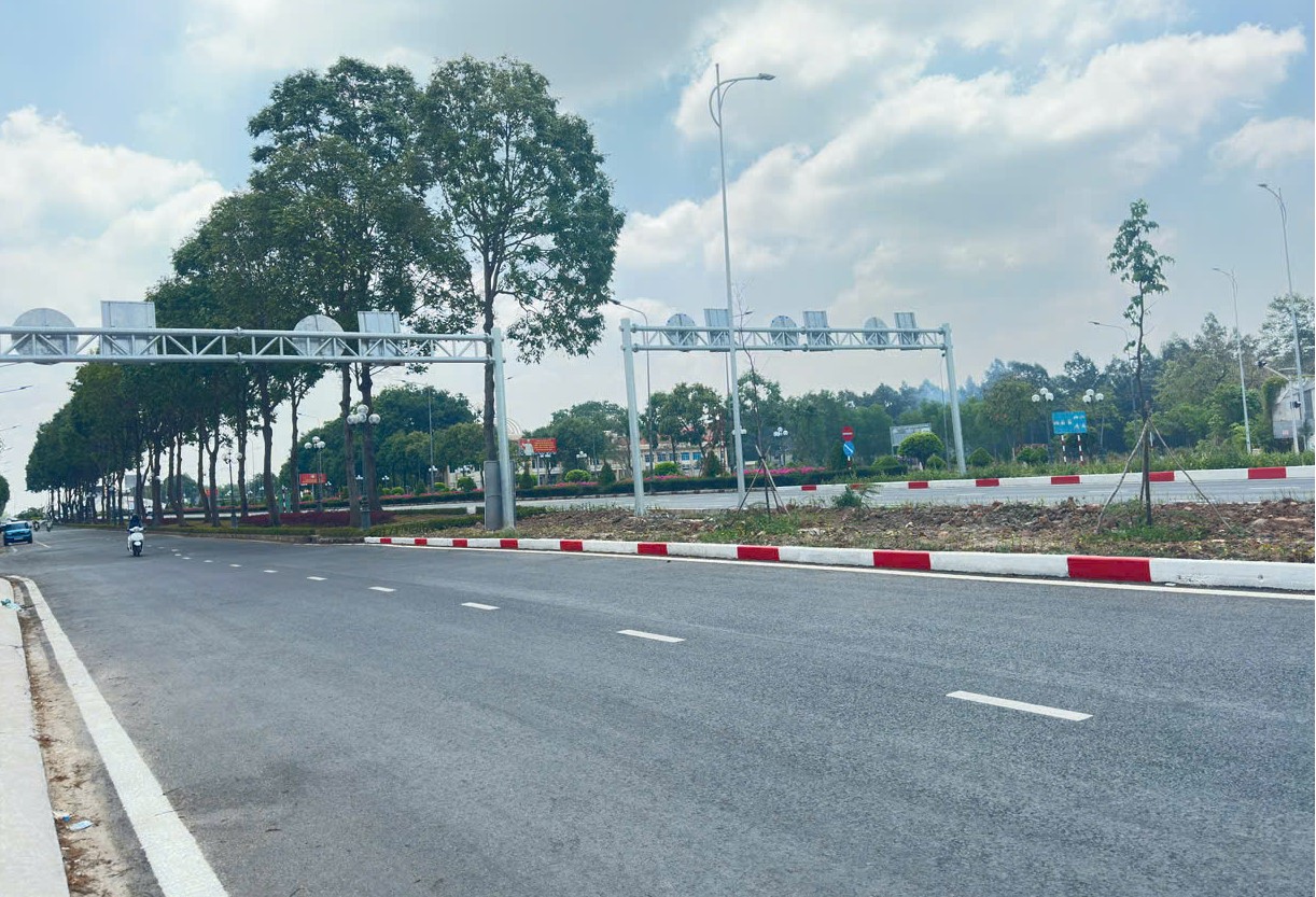 z7672312326046 6661550a24a487d947643fa6a951b0f7